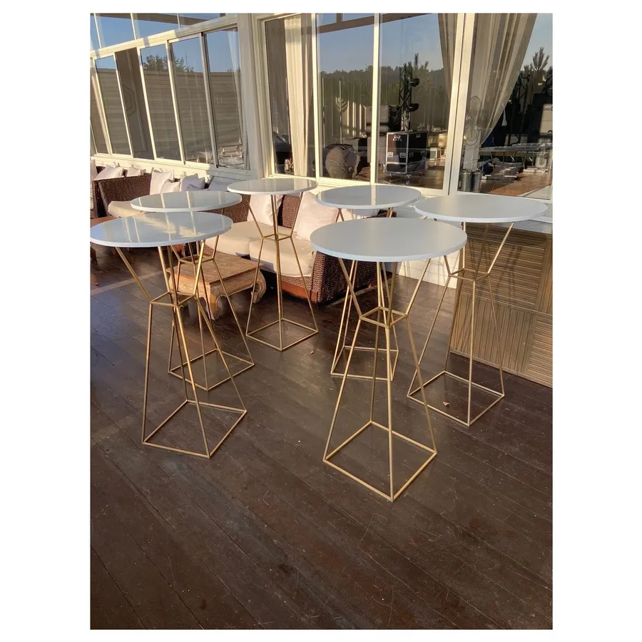 Коктейльный столик Песочные Часы Белый с круглой столешницей - Фото миниатюра 4