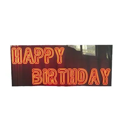 Неоновая надпись Хэппи Берздей красная - изображение 2