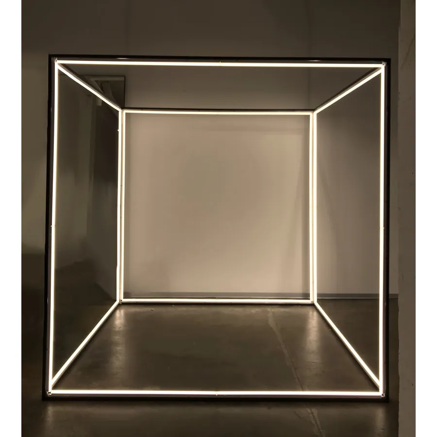 Световая инсталляция Световой Куб - Фото миниатюра 2