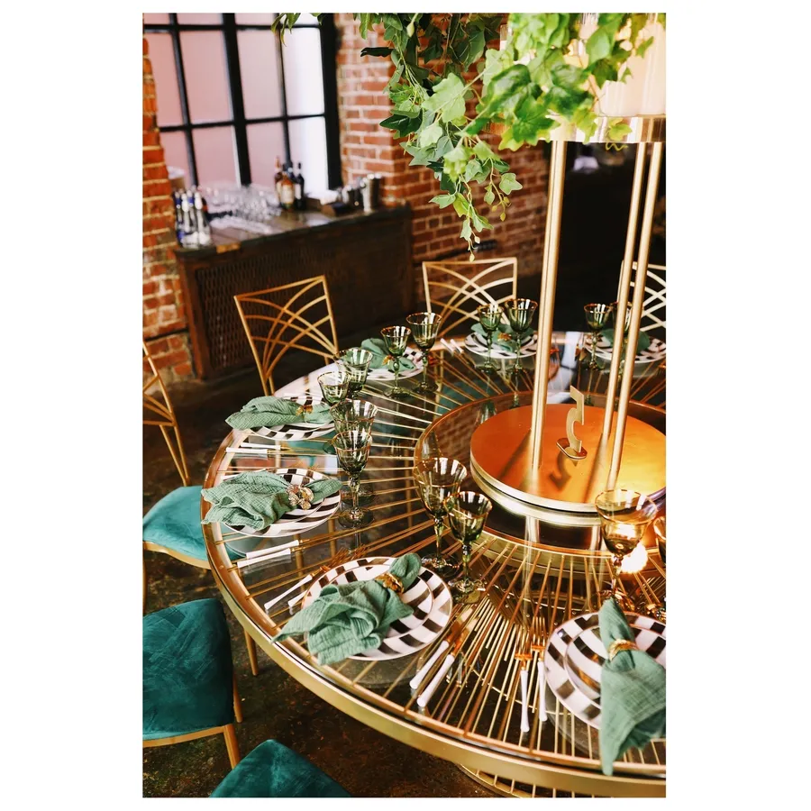 Стол Де Марко со стеклянной столешницей и разноцветной подсветкой (неон) - Фото миниатюра 5