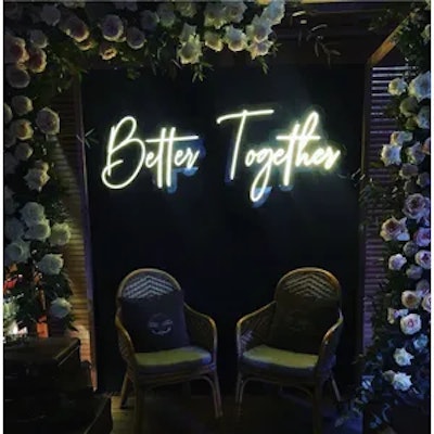 Неоновая надпись "Беттер Тугезер" (желтая) - изображение 3