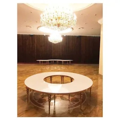 Стол-змейка-90, золотой, столешница белый МДФ, 1 модуль - изображение 3