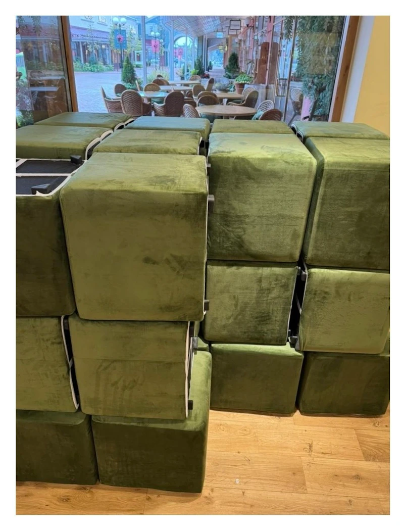 Пуф квадратный Точка, велюр, Матча