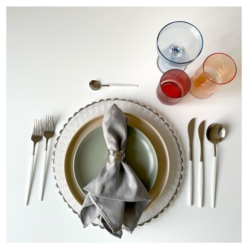 Столовые приборы Гоа бело-серебряные, сет 4 предмета