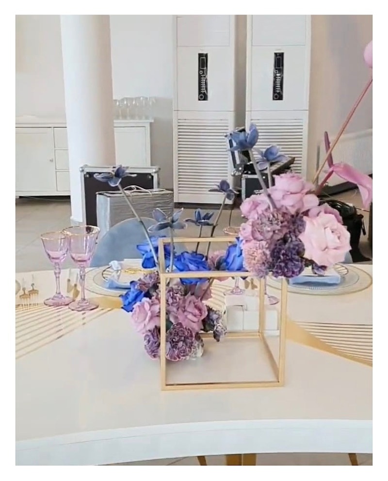 Металличeский куб Честер