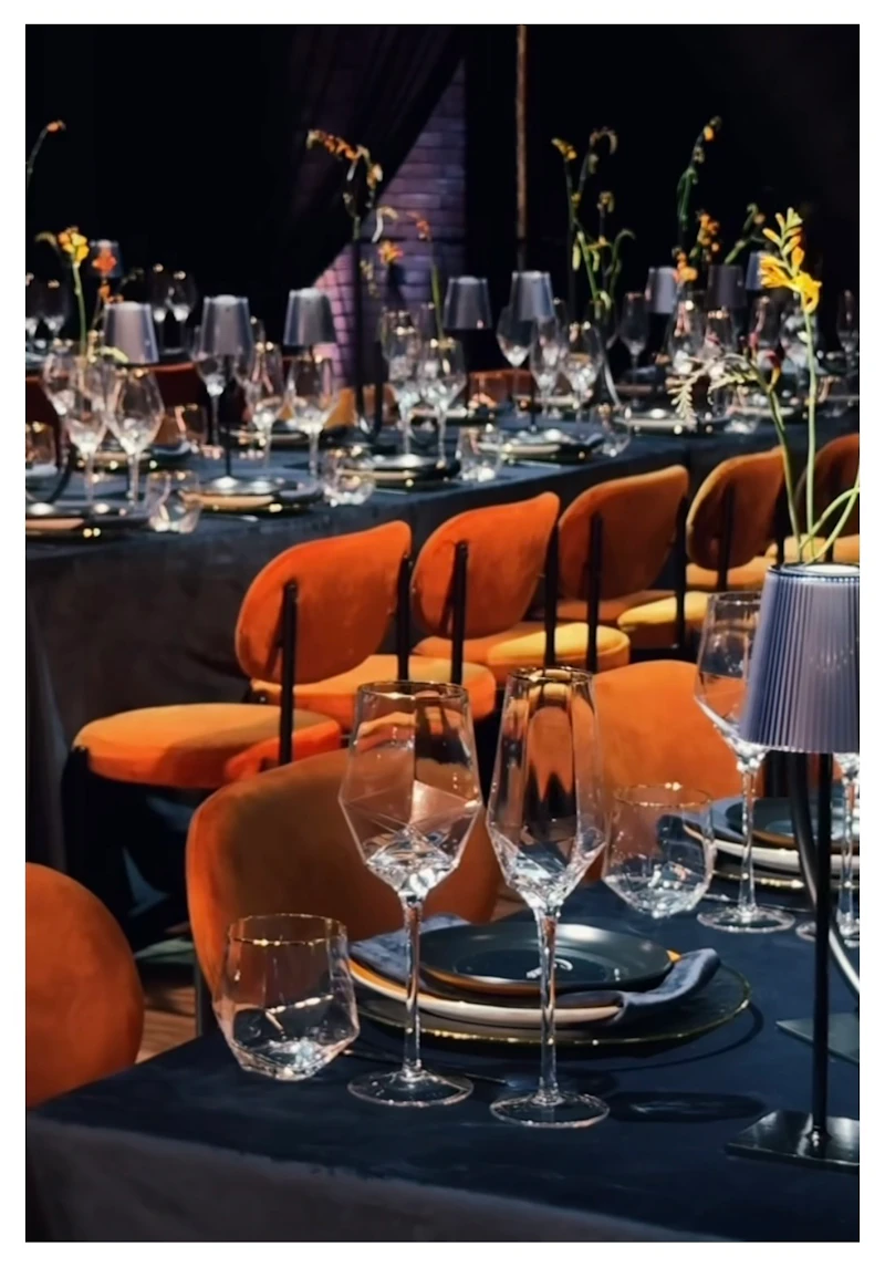 Стул Модерн Черный, Терракотовый