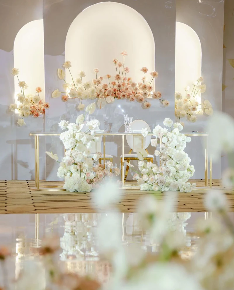 Стол-президиум Наутилус Серпент Хафмун с матовым стеклом