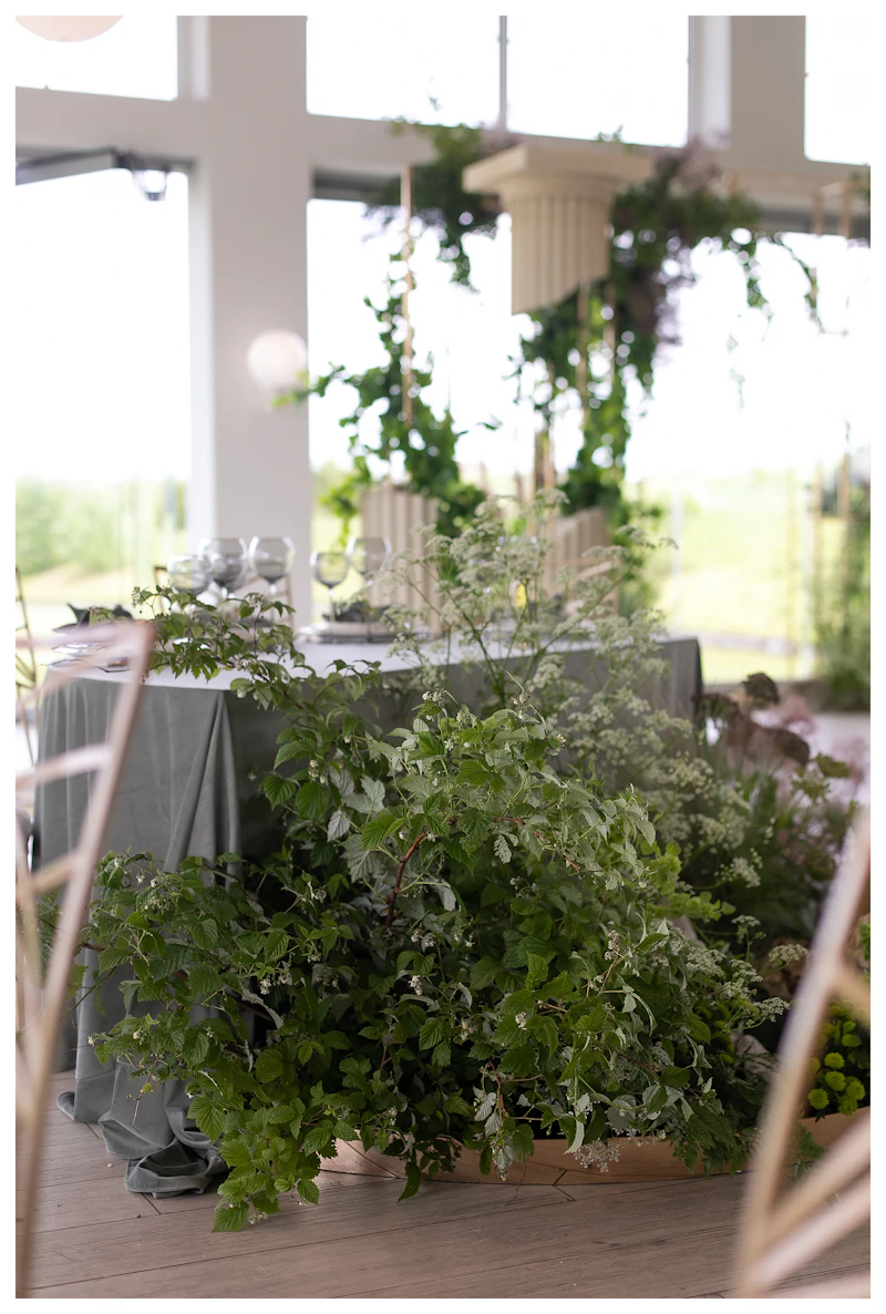 Cтол полукруглый, под скатерть