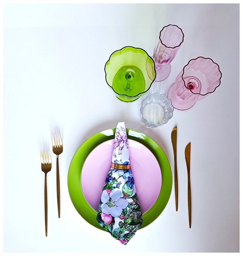 Тарелка ПИНТОН Селёный Зад М