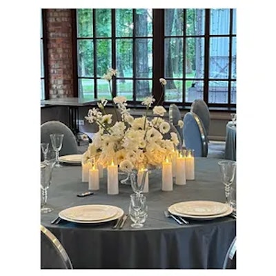 Скатерть велюр, круглая, серо-голубая - изображение 5