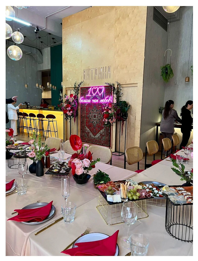 Салфетка из смесового льна, Плюмерия красный турмалин