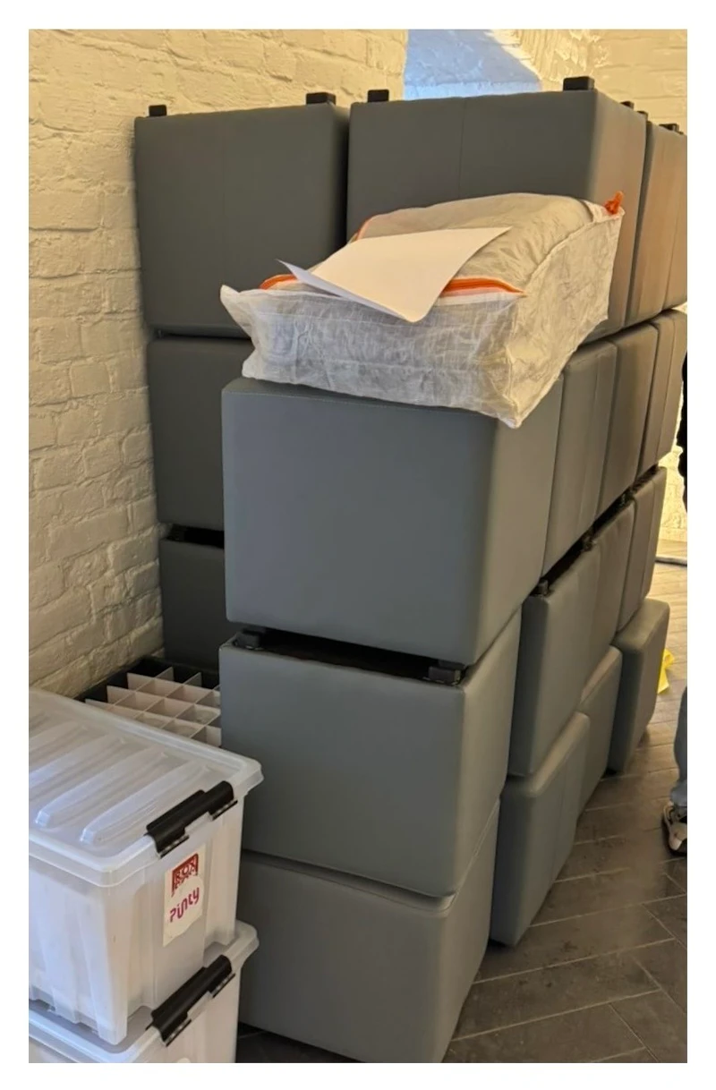 Пуф квадратный Точка, База (серая эко-кожа)