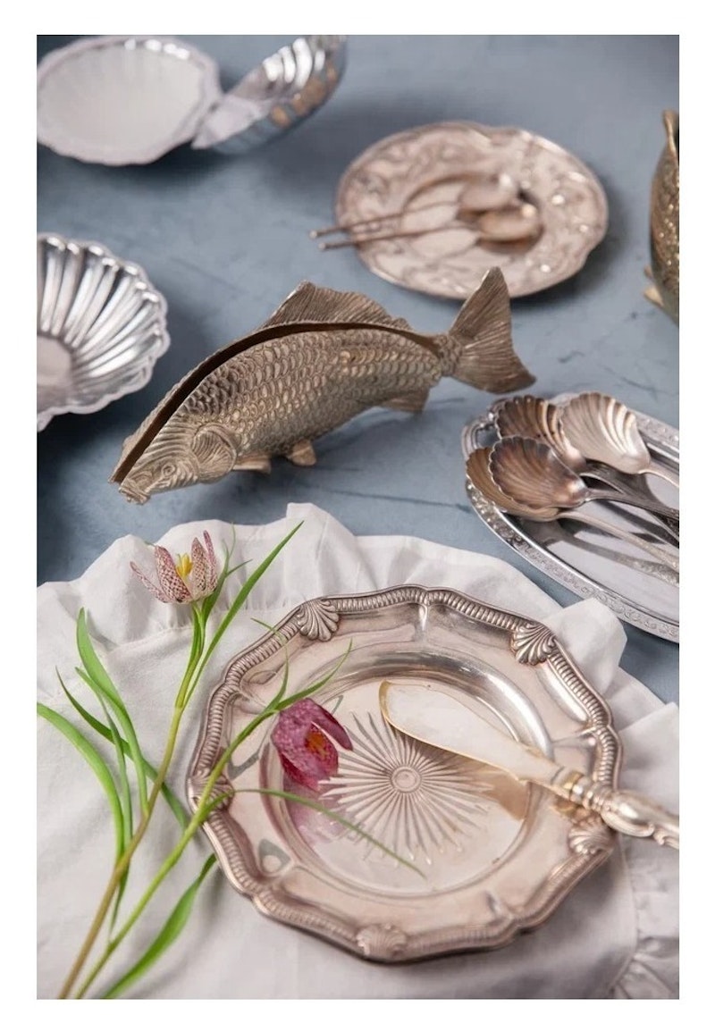 Сервировочный подносик Дейзи, Не Все Золото