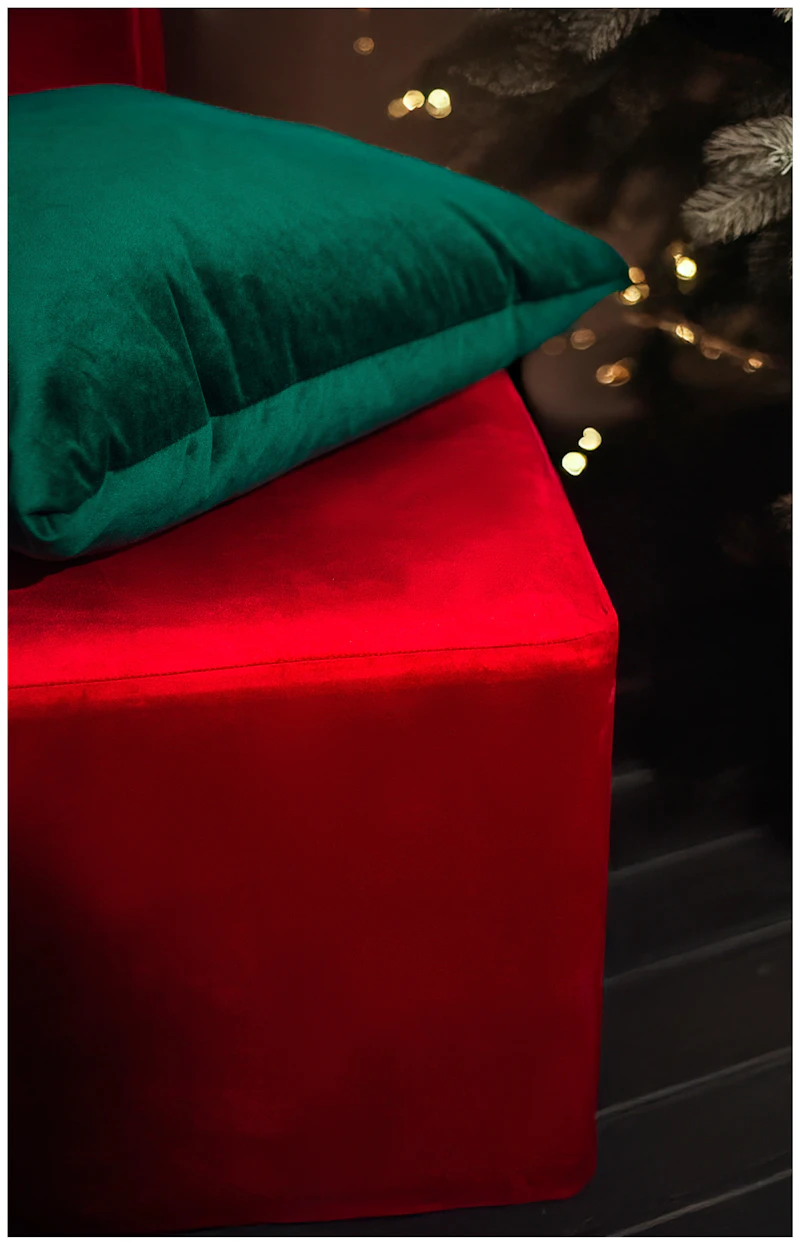 Пуф квадратный Точка, велюр, Малиново-красный