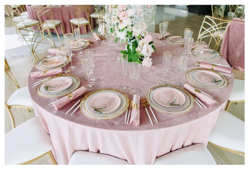 Набор тарелок "Белый дым" с золотым кантом