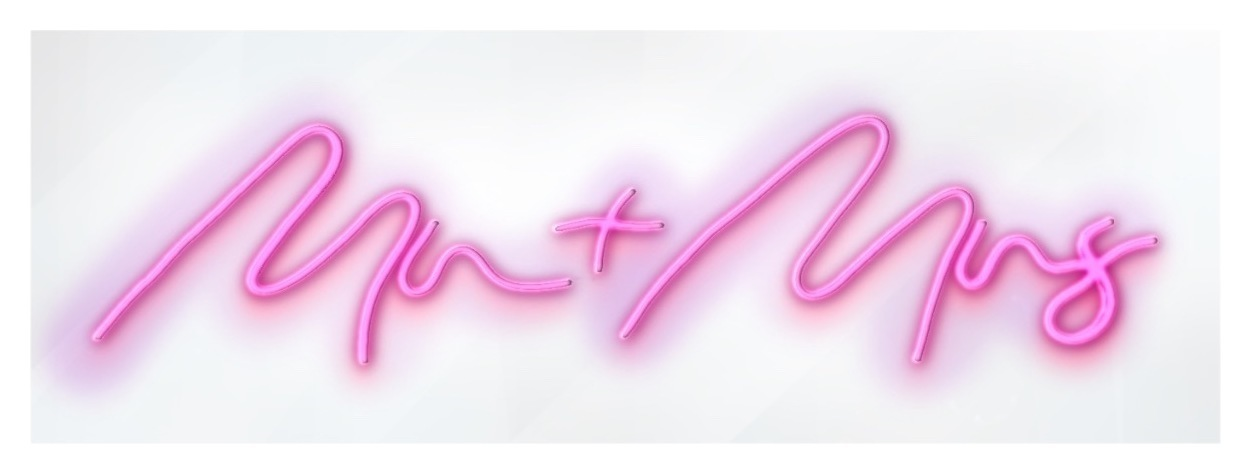 Неоновая вывеска  Mr. + Mrs. розовая