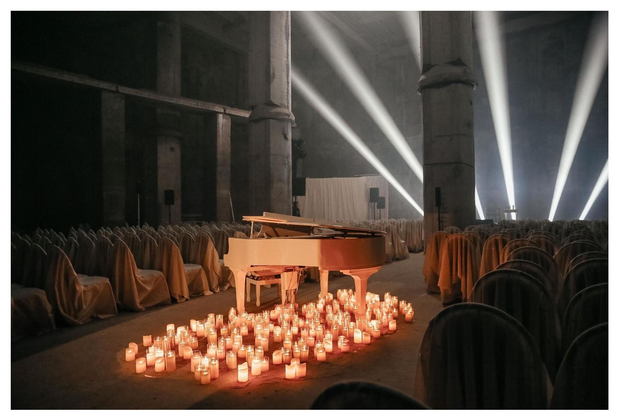 Набор свечей "Файр"золото ( нейтральный свет )