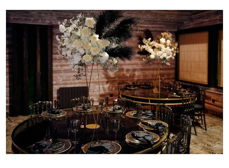 Стол "Лофт" золото, дымчатое стекло, черное подстолье