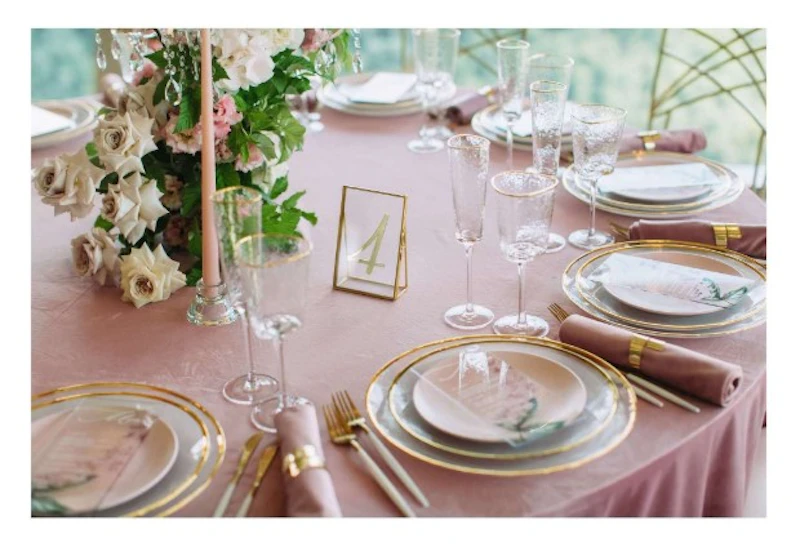 Бокал для вина  "Блум" с золотым кантом