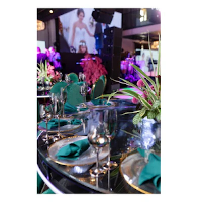 Салфетка полиэстер изумрудная - изображение 2