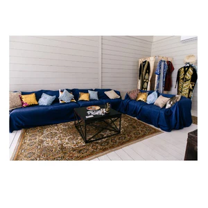 Подушка розовая с золотом - Фото 3