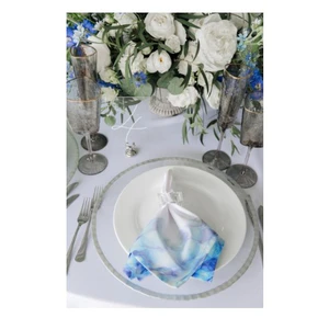 Бокал вина "Блум" дымчатый с золотым кантом - Фото 2