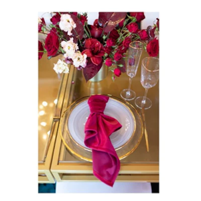 Салфетка бархатная рубиново-красная - изображение 2