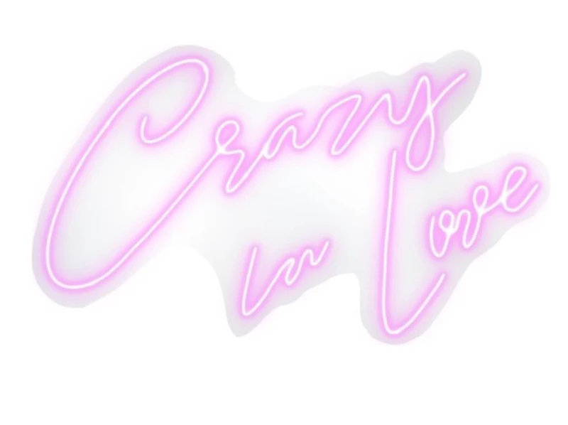 Неоновая вывеска "Безумно влюблен"