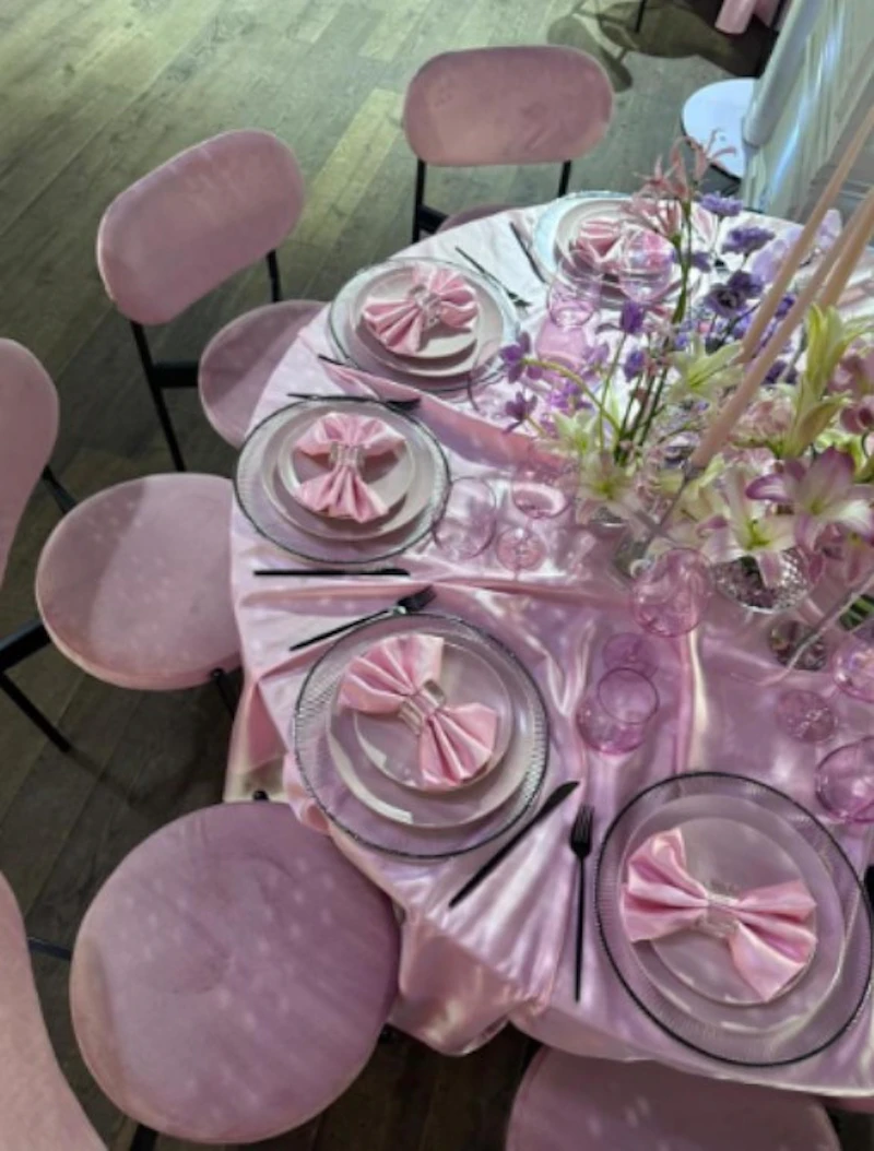 Салфетка атлас светло-розовая