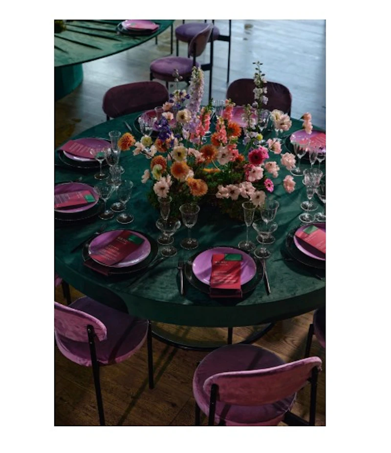 Стол "Лофт" черный изумрудный