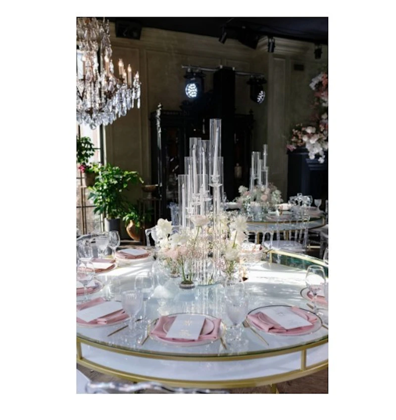 Стол "Лофт" золото, прозрачная столешница, белое подстолье