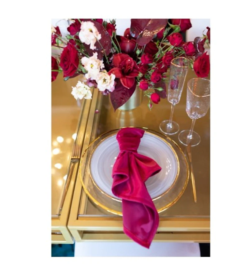 Тарелка сервизная "Белый дым" с золотым кантом