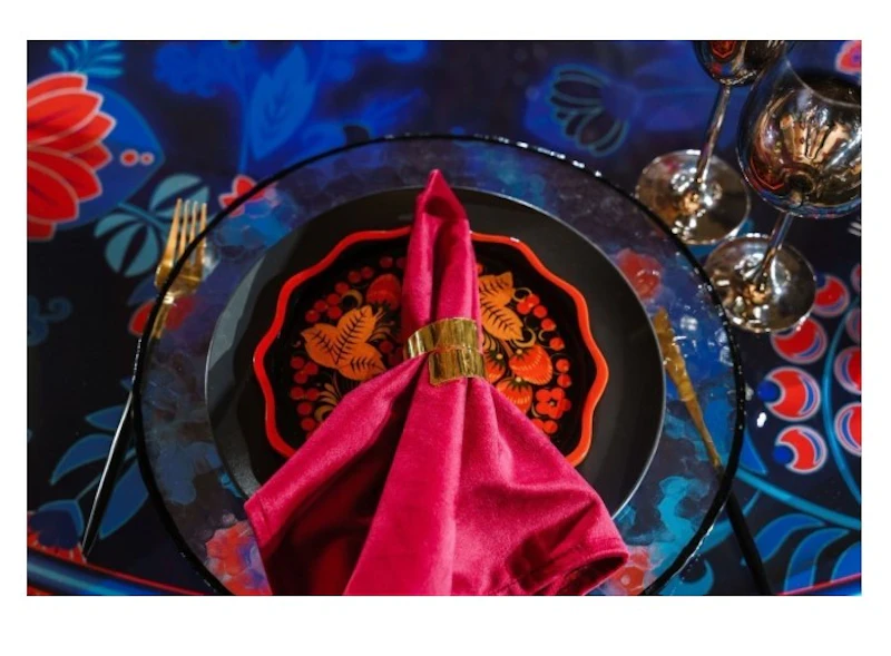 Подстановочная тарелка "Минимал" c черным кантом