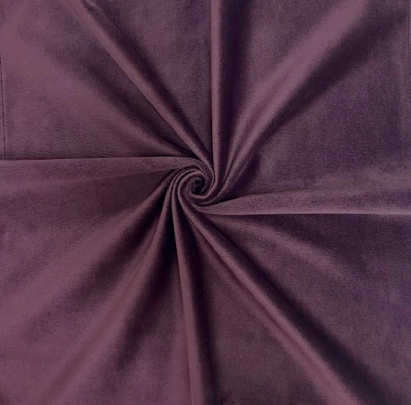 Скатерть бархат сливовая прямоугольная