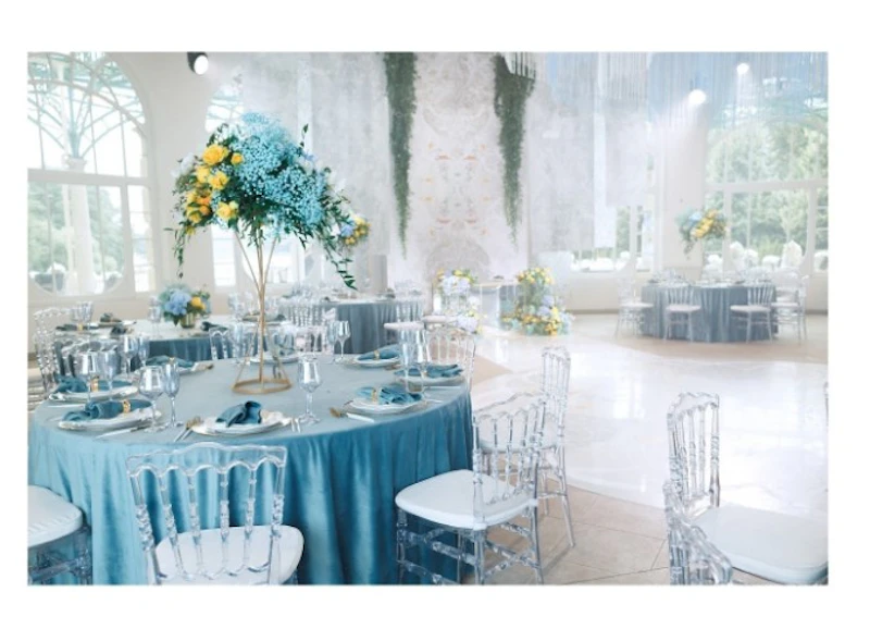 Скатерть круглая бархат пыльно-голубая