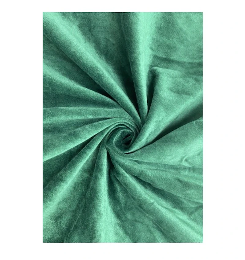 Скатерть круглая бархат изумрудная